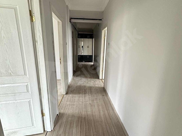 ŞÜKRÜPAŞADA KİRALIK 3+1 ARAKAT DAİRE - Görsel 8