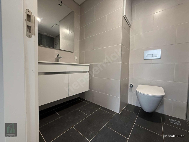 PORTO EMLAK - KİPTAŞ YEŞİLPINAR EVLERİNDE 80 M2 TERAS KULLANIMLI - Görsel 13