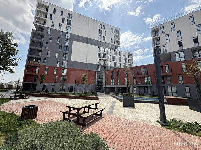 PORTO EMLAK - KİPTAŞ YEŞİLPINAR EVLERİNDE 80 M2 TERAS KULLANIMLI - Görsel 19
