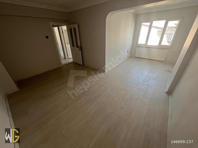 YENİLENMİŞ, MASRAFSIZ 3 KATLI MÜSTAKİL - TAKASLI - Görsel 12