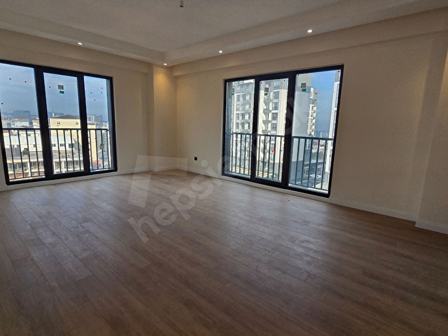 SULTANBEYLİ HASANPAŞA MAH. CADDEYE CEPHE 3+1 135M2 SATILIK DAİRE