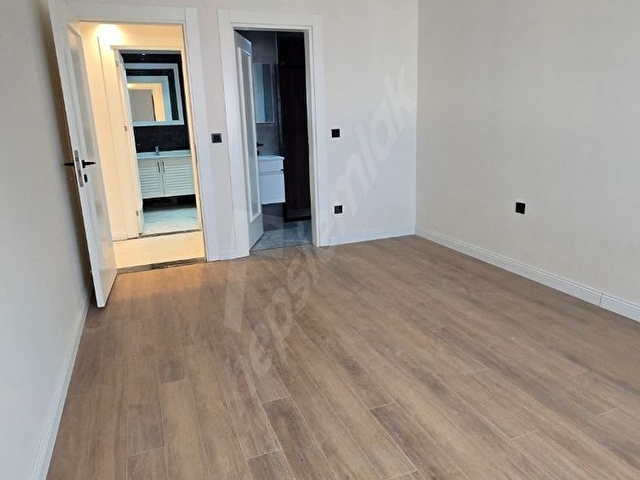 SULTANBEYLİ HASANPAŞA MAH. CADDEYE CEPHE 3+1 135M2 SATILIK DAİRE - Görsel 13
