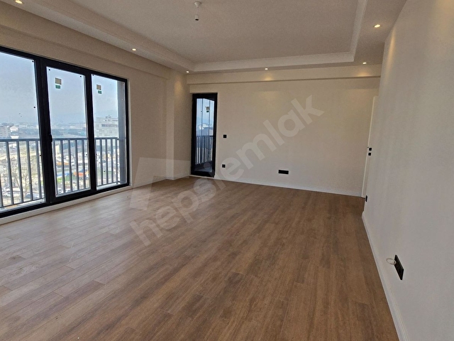 SULTANBEYLİ HASANPAŞA MAH. CADDEYE CEPHE 3+1 135M2 SATILIK DAİRE - Görsel 3