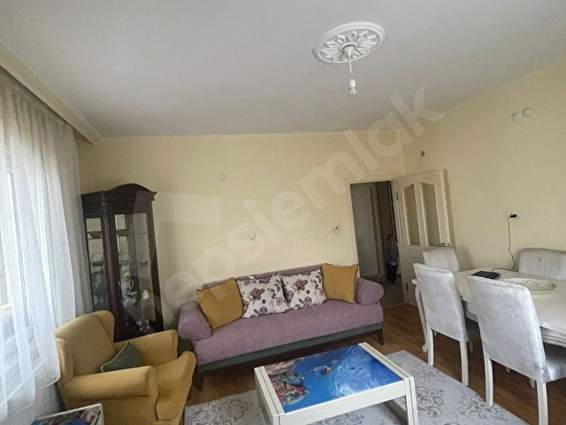 GARANTİ EMLAKTAN İPEK TAKSİ YANINDA 3+1 125 m2 SATILIK DAİRE - Görsel 3
