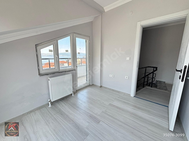 KARDEŞTEN DENİZ MANZARALI TERASLI 2+1 SATILIK ÇATI DUBLEKS - Görsel 22