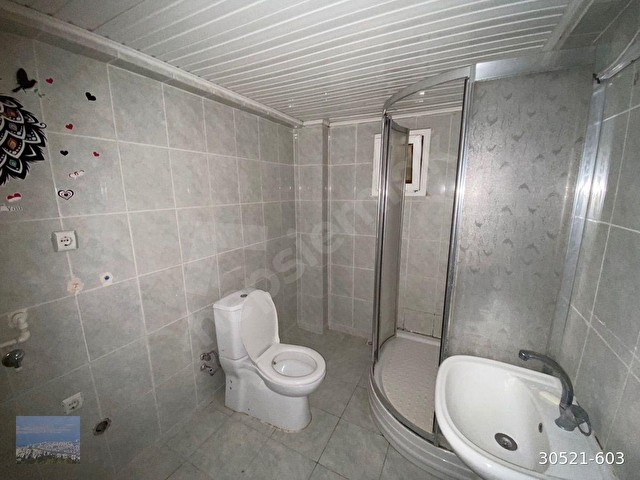 Narlıdere’de Doğalgazlı site içi deniz manzaralı satılık daire - Görsel 16