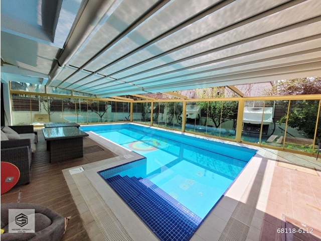 Güzelobada Havuzlu 4+1 Lüx Mobilyalı Triplex Villa - Görsel 23