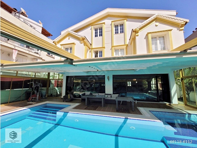 Güzelobada Havuzlu 4+1 Lüx Mobilyalı Triplex Villa - Görsel 25