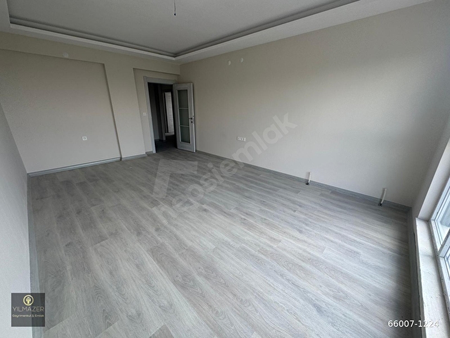 YILMAZERDEN PARKA CEPHE SIFIR DAİRE MANZARALI TERAS BALKONLU3+1 - Görsel 3