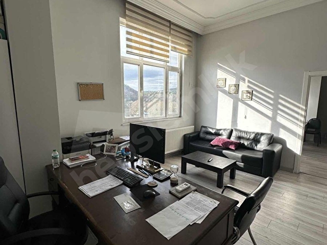 Çavuşbaşı Çiftlik Mahallesinde 1+1 Ofis Kullanımına Uygun - Görsel 11