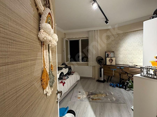 MAVİ EMLAKTAN ÇINARLI MAH. 2+1 A.MUTFAK ARA KAT SATILIK DAİRE - Görsel 20