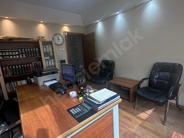 KADIKÖY OSMANAĞADA MERKEZİ KONUMDA SATILIK 1+1 OFİS & BÜRO VE DÜKKAN - Görsel 3