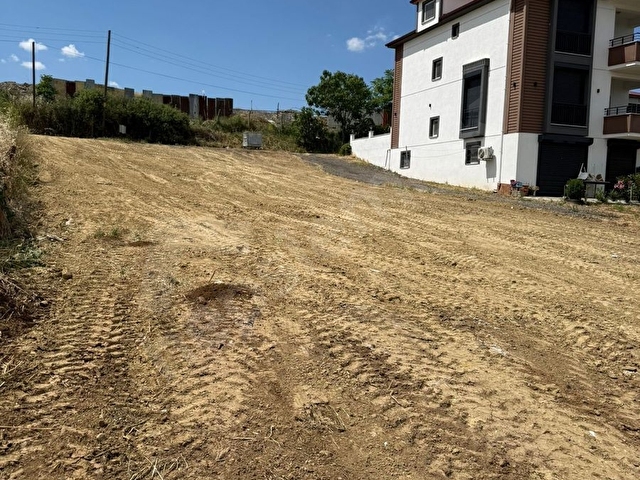 Muhteşem Konumda 613m2 Villa İmarlı Arsa - Görsel 4