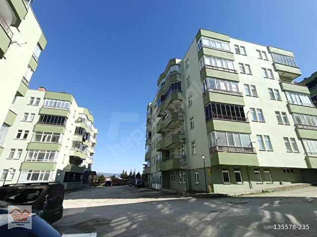 VEZİREV EMLAK TAN ESENTEPE YAŞAM SİT. 3+1 ARAKAT ASANSÖRLÜ DAİRE