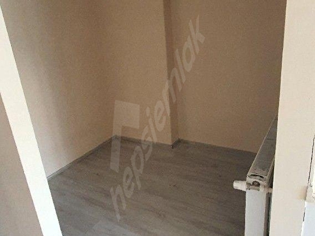 Aydin,Efeler, Site içinde 45 m² 1+1 EŞYASIZ klimalı daire. - Görsel 10