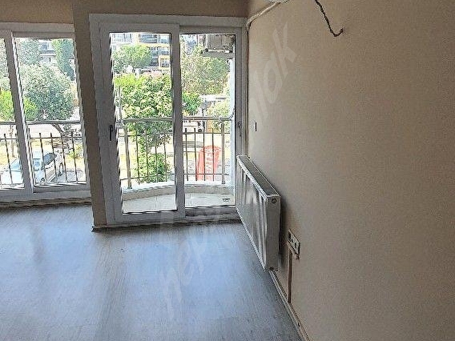 Aydin,Efeler, Site içinde 45 m² 1+1 EŞYASIZ klimalı daire. - Görsel 15