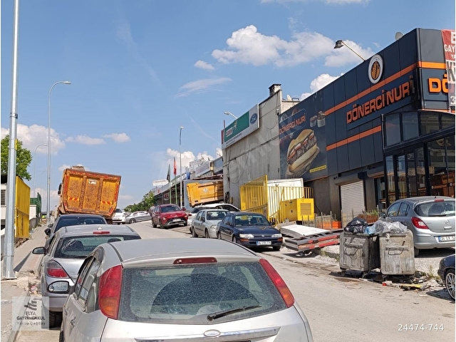 ELYAdan Şaşmaz Bulvarda 480 m2 Köşebaşı ÇiftCephe KiralıkDükkan - Görsel 24