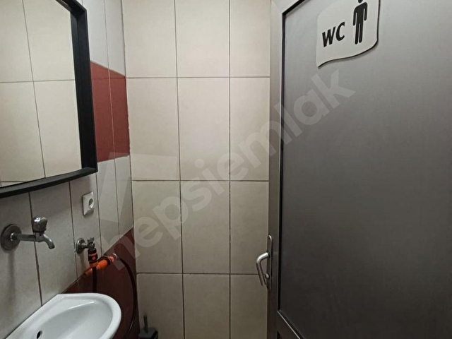 ELYAdan Şaşmaz Bulvarda 480 m2 Köşebaşı ÇiftCephe KiralıkDükkan - Görsel 12