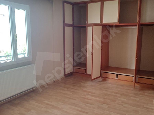 KEMALPAŞANIN MERKEZİNDE  YENİ ADLİYE BİNASINA YAKIN KİRALIK 3+1 DAİRE - Görsel 4