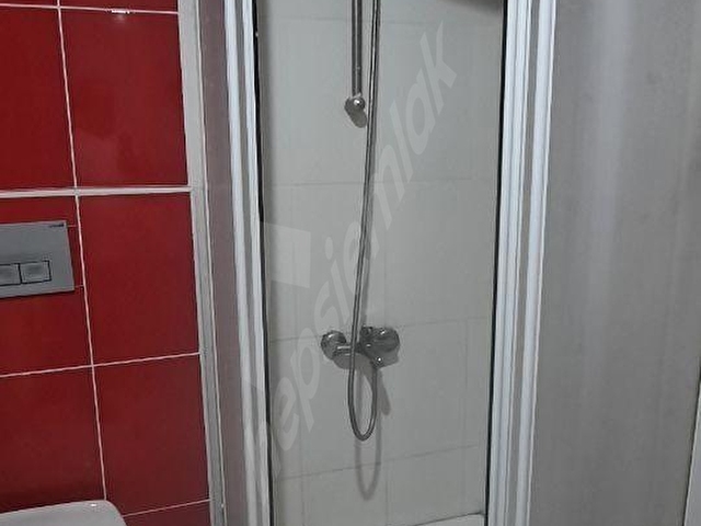 KÖRFEZ REKTÖRLÜK TRANVAY DURAĞINDA KİRALIK 1+1 DAİRE - Görsel 23