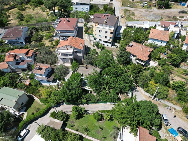 PARLADAN KIZILKEÇİLİDE İÇİNDE EVİ BULUNAN 3KAT %40 İMARLI ARSA - Görsel 20