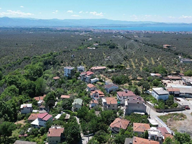 PARLADAN KIZILKEÇİLİDE İÇİNDE EVİ BULUNAN 3KAT %40 İMARLI ARSA - Görsel 12