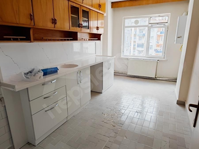 Tokat Merkez Çarşamba Pazarı Yanında Kiralık 2+1 Daire - Görsel 12