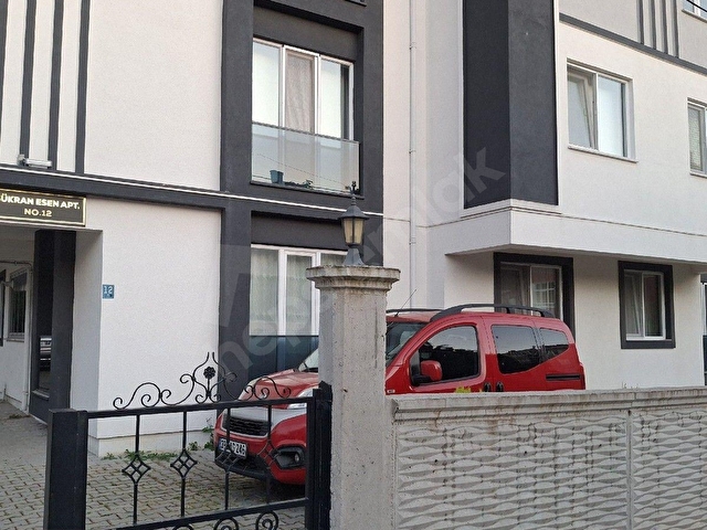 T.DAĞ MURATLI İSTİKLAL KURTPINAR MAH. DE CADDE ÜZERİNDE 2+1  3.KAT SATILIK FIRSAT DAİRE - Görsel 6