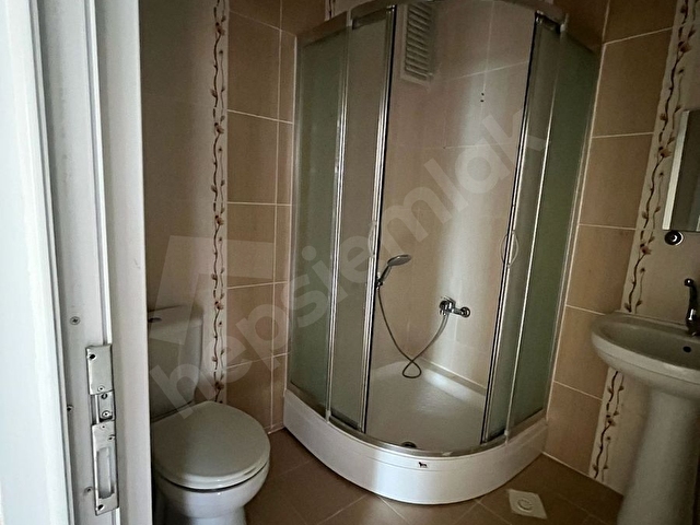 Arma Emlaktan Merkezi Konumda Kiralık Daire - Görsel 8