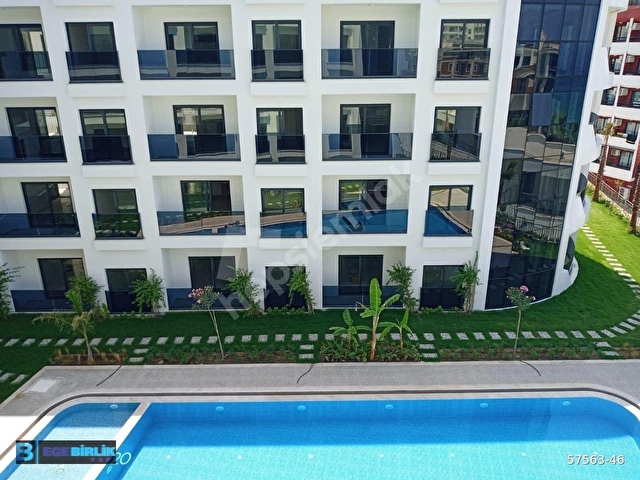 Kuşadasında Denize Sadece 20 Metre Mesafede, 7/24 Güvenlikli, Kapalı Otoparklı, Havuzlu Lüks Daire - Görsel 18