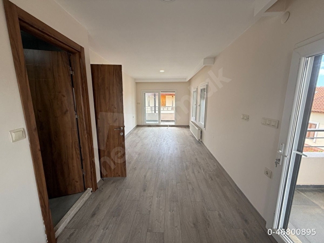 Kuşadası Davutlar Site içerisinde Denize Sıfır Trıpleks bakımlı 4+1 Satılık Villa - Görsel 15