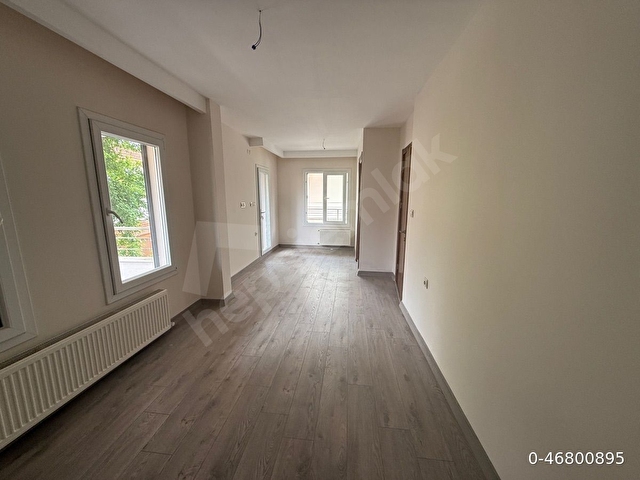 Kuşadası Davutlar Site içerisinde Denize Sıfır Trıpleks bakımlı 4+1 Satılık Villa - Görsel 28