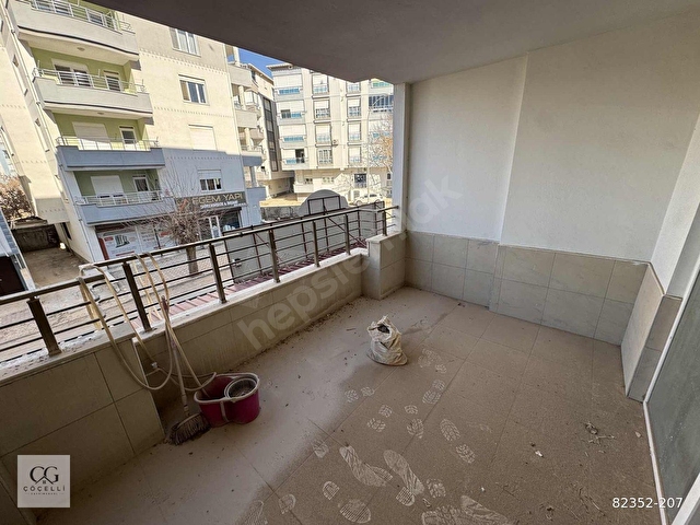 ÇÖÇELLİ GAYRİMENKULDEN PAZARCIKTA SATILIK 3+1 BAKIMLI DAİRE - Görsel 2
