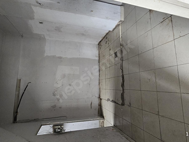 FURKANDAN BAYRAMPAŞA MERKEZ 2 KATLI 300M2 KÖŞE BAŞI KİRALIK - Görsel 13