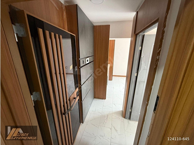 İzmir Dikili İsmetpaşa Havuzlu Otoparklı Satılık 1+1 Daireler - Görsel 18