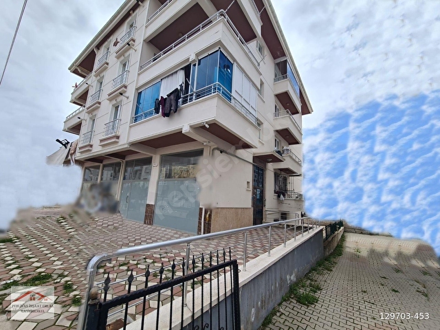 YENİKENTTE MERKEZİ KONUMDA KATTA K.LİMİTSİZ E.BANYOLU FIRSAT 3+1