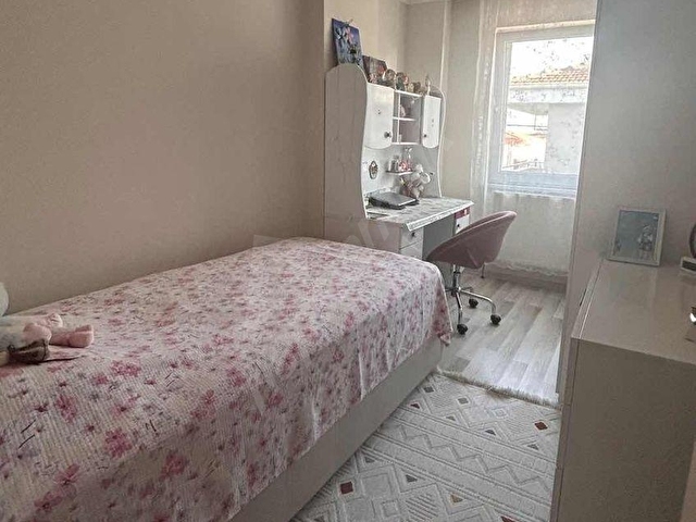 Nar çiçeği konutları Kiracılı 3+1 Yatırımlık Satılık Daire - Görsel 3