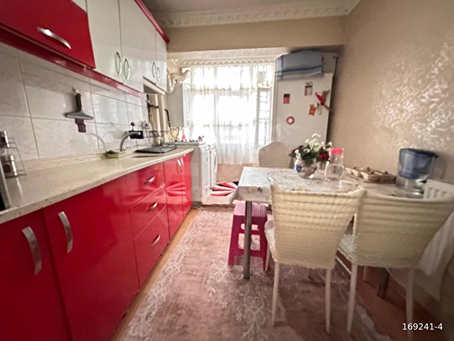 SULTANMURAT MAHALLESİNDE ÖN CEPHE 2+1 1.KAT FIRSAT DAİRE!!