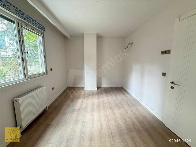 CADDEBOSTAN SAHİLDE SIFIR BİNADA SATILIK 1+1 BOŞ DAİRE - Görsel 23