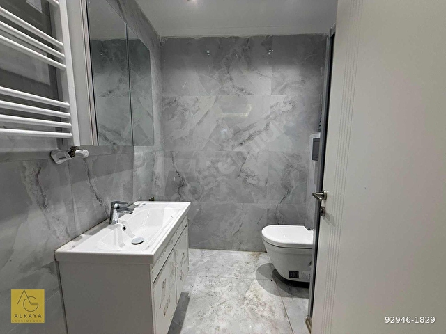 CADDEBOSTAN SAHİLDE SIFIR BİNADA SATILIK 1+1 BOŞ DAİRE - Görsel 16