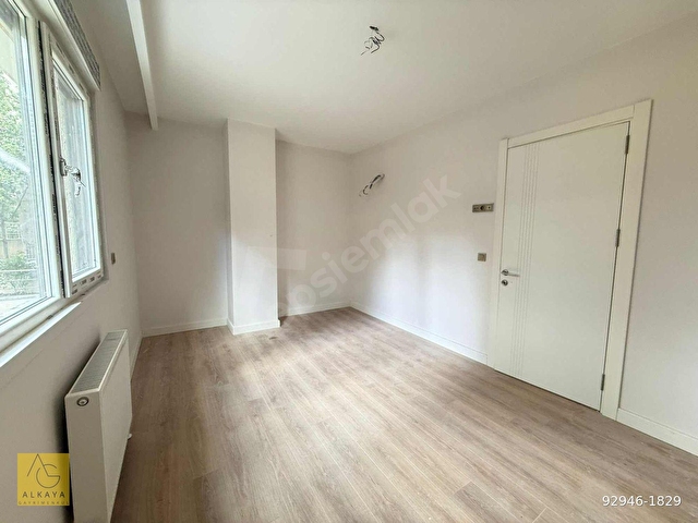 CADDEBOSTAN SAHİLDE SIFIR BİNADA SATILIK 1+1 BOŞ DAİRE - Görsel 20