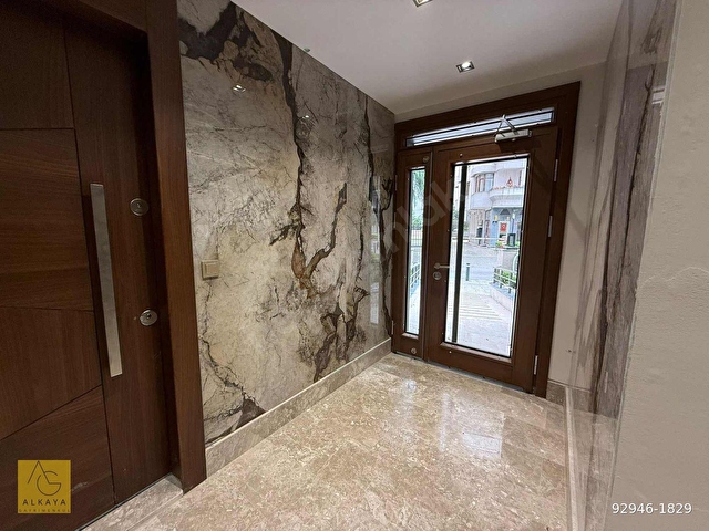 CADDEBOSTAN SAHİLDE SIFIR BİNADA SATILIK 1+1 BOŞ DAİRE - Görsel 7