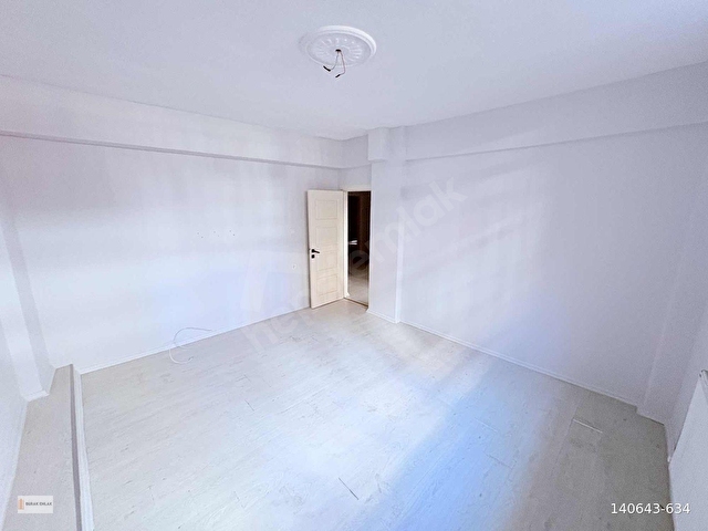 SULTANMURATDA 3+1 140m2 ZEMİNKAT MASRAFSIZ OPET METROBÜS - Görsel 3