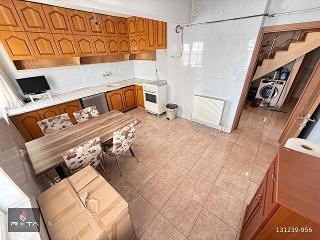 TEK TAPU ÇİFT DAİRE ! ANK MANZARALI 4+1 280M2 KAPALI TERAS + 1+1 - Görsel 5