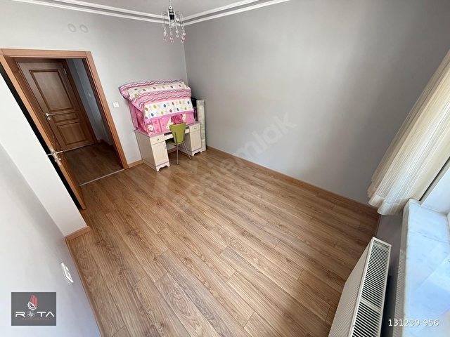 TEK TAPU ÇİFT DAİRE ! ANK MANZARALI 4+1 280M2 KAPALI TERAS + 1+1 - Görsel 22