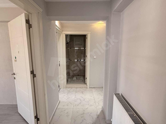 165 M² DEV 3+1 | 8 YILLIK BİNADA ÇİFT BALKONLU FIRSAT DAİRE - Görsel 10