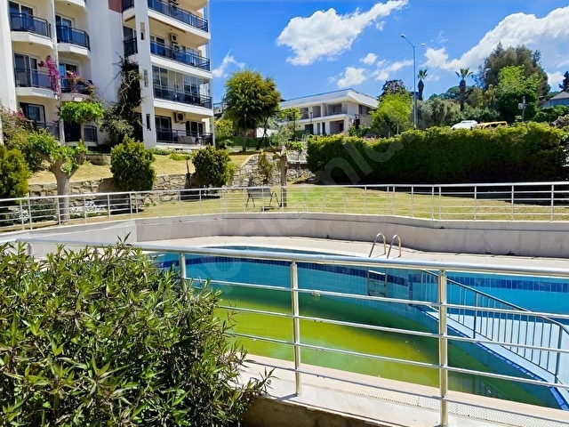 Egemarin sitesinde deniz manzaralı 4+1 satılık daire - Görsel 5