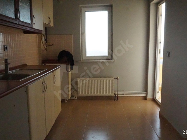 ASARLIKDA KİRALIK 2+1 DOĞALGAZ KOMBİLİ+BALKONLU ÇİĞLİ SERKAN DAN - Görsel 3
