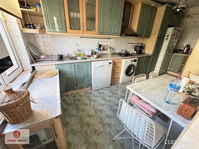 DİKMEN CADDE ÜZERİ ARA KAT ÖN CEPHE 3+1 BAGIMSIZ KİRALIK DAİRE