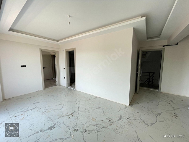 KÖRFEZDE DENİZ MANZARALI YÜKSEK GİRİŞ 2+1 SATILIK DAİRE! - Görsel 14